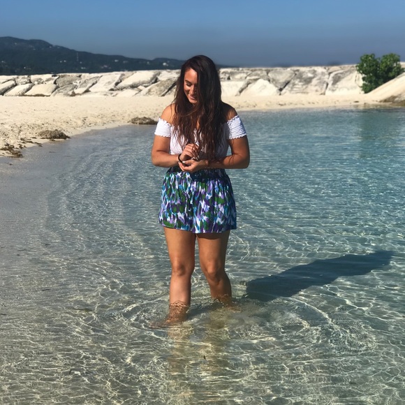 Meet your Posher, Samantha - Picture 4 of 5